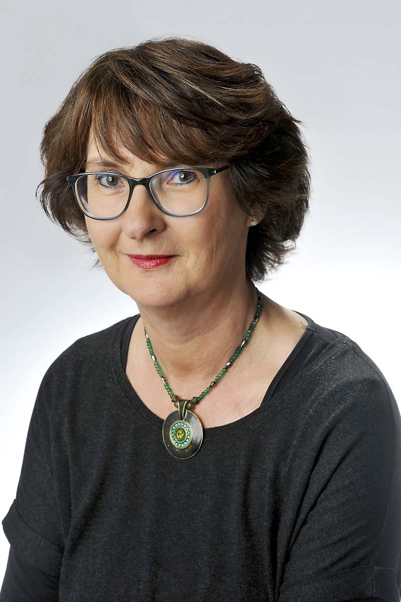 Petra Bauer
Master Stylistin